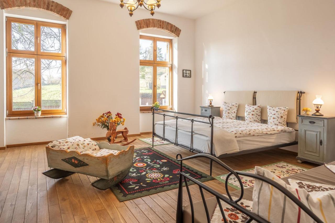 Отель Casa Kraus Crit Экстерьер фото