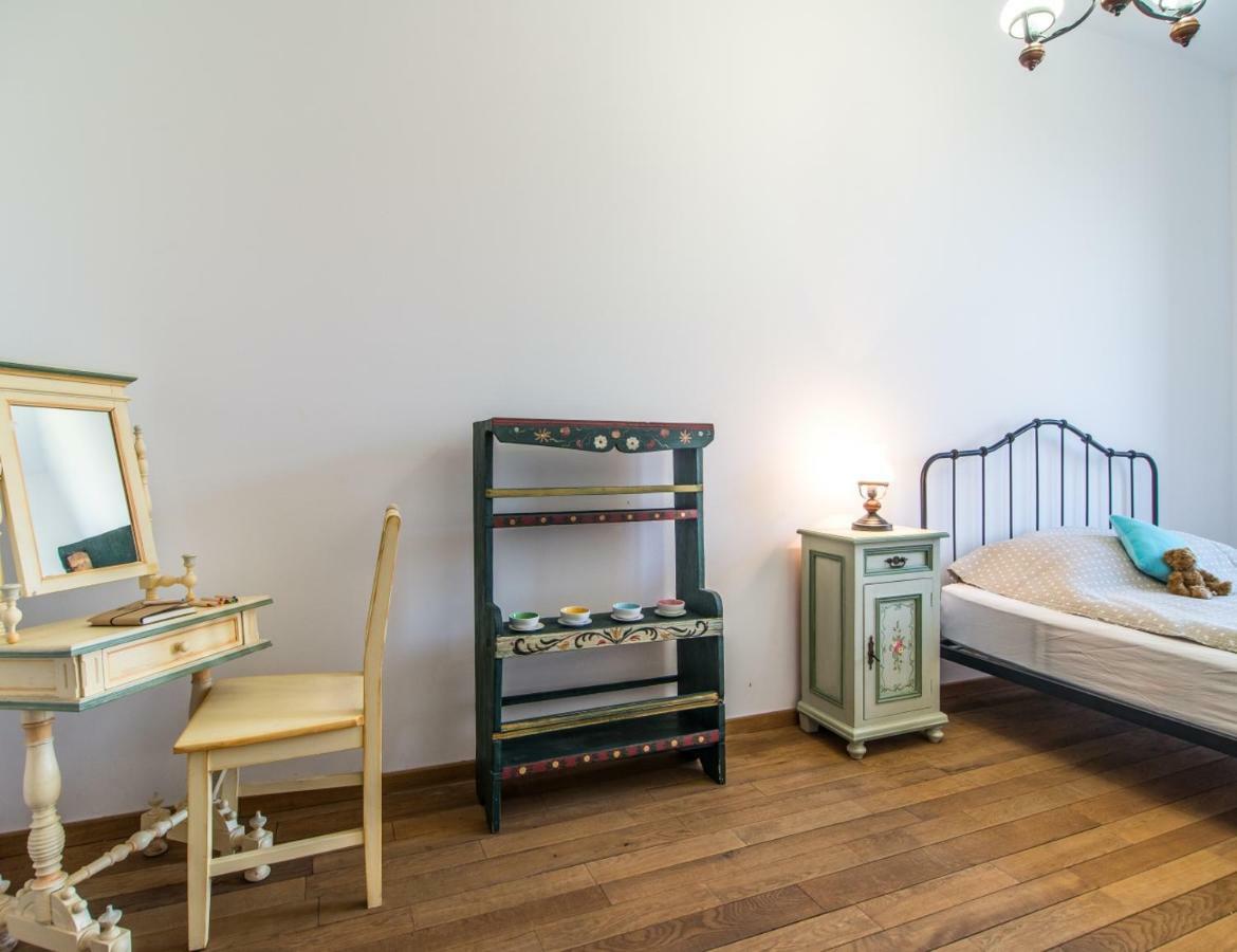 Отель Casa Kraus Crit Экстерьер фото